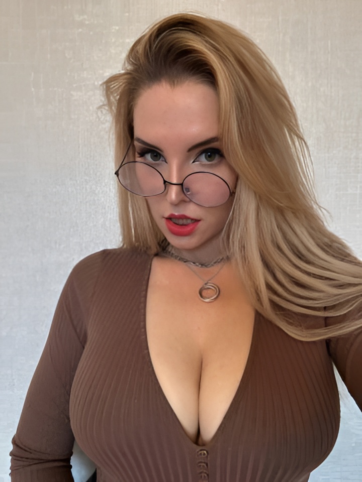 Даша привлекальеная девушка из Дмитрова цена от 2500 руб