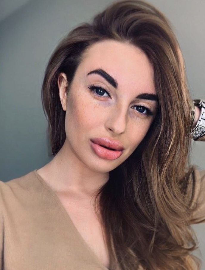 Индивидуалка 🎥 Снежана, доступна для личного знакомства от 8000 руб