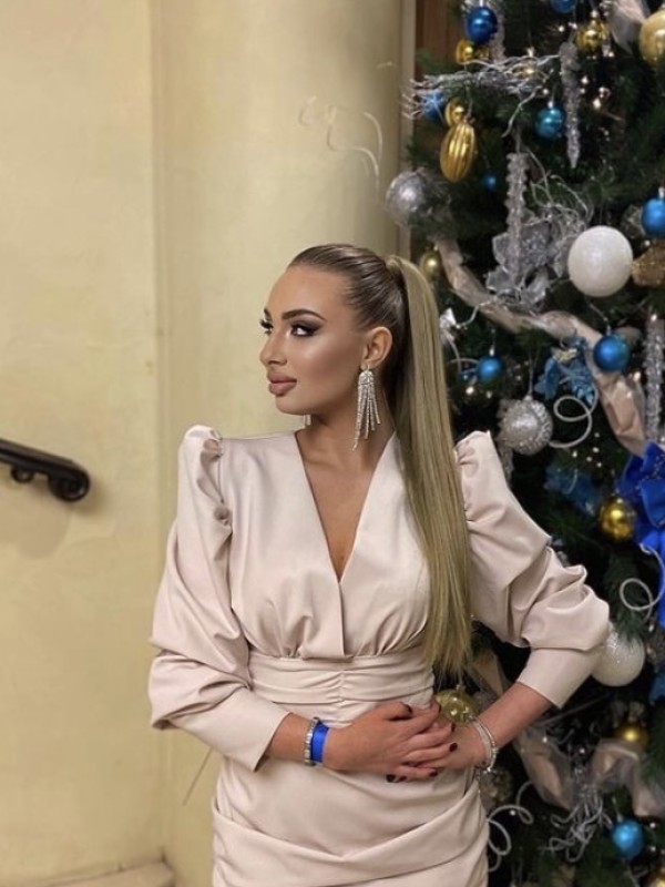 🎥 Снежана привлекательная девушка из Дмитрова цена от 8000 руб