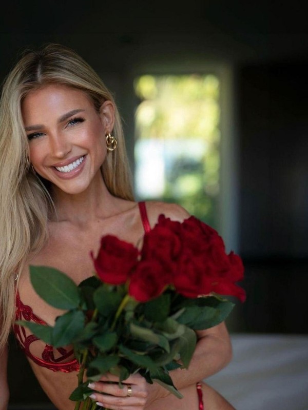 Катрин привлекательная девушка из Дмитрова цена от 4000 руб